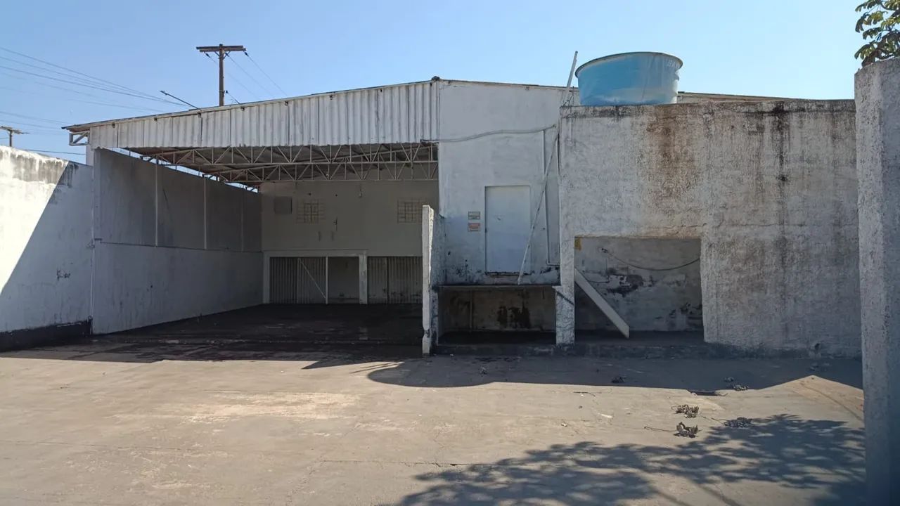 BARRACÃO EM VÁRZEA GRANDE