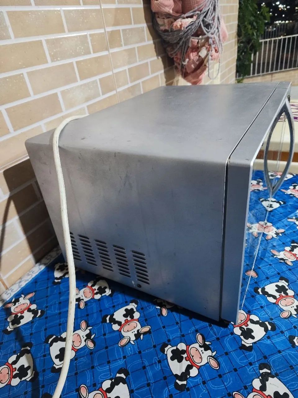 Micro-ondas Philco 31L 110v usado  - Foto 4