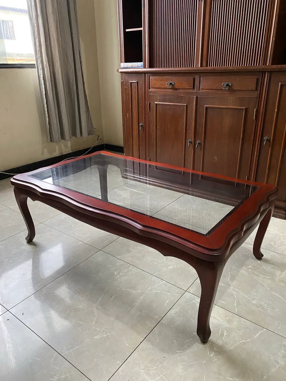 Mesa de centro em mogno em perfeito estado  - Foto 3