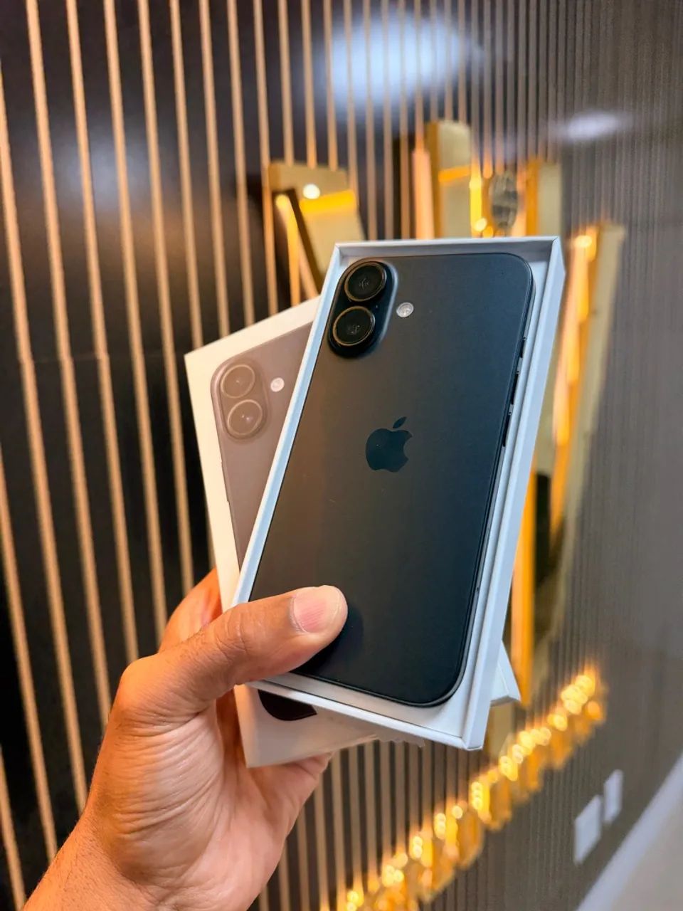 IPHONE 16 - 128GB - NOVÍSSIMO  - Foto 3