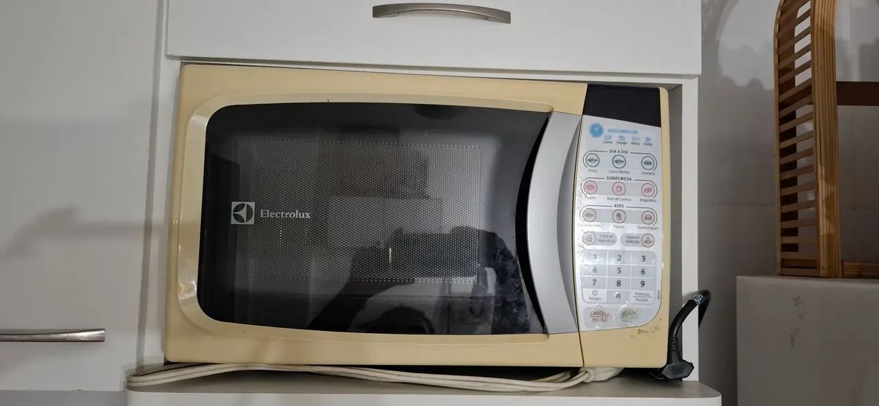 Microondas 20L