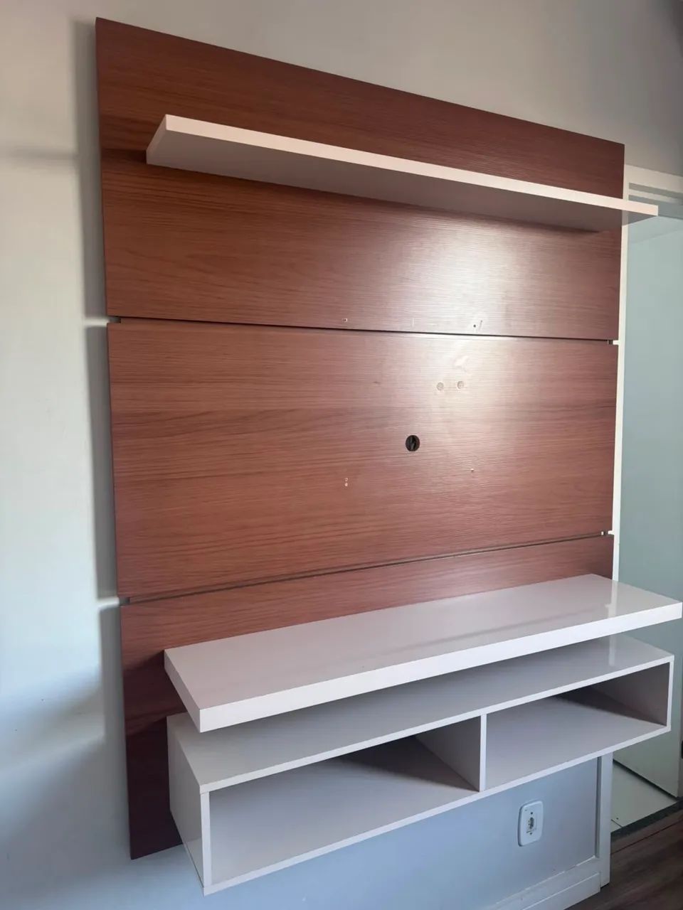 Vendo painel e cabeceira de cama em ótimo estado  - Foto 2