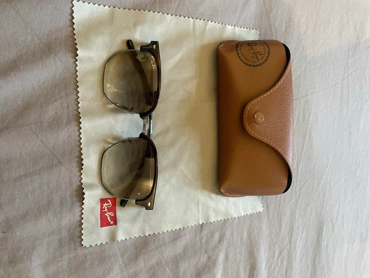 Ray-Ban Clubmaster Original  - Foto 2