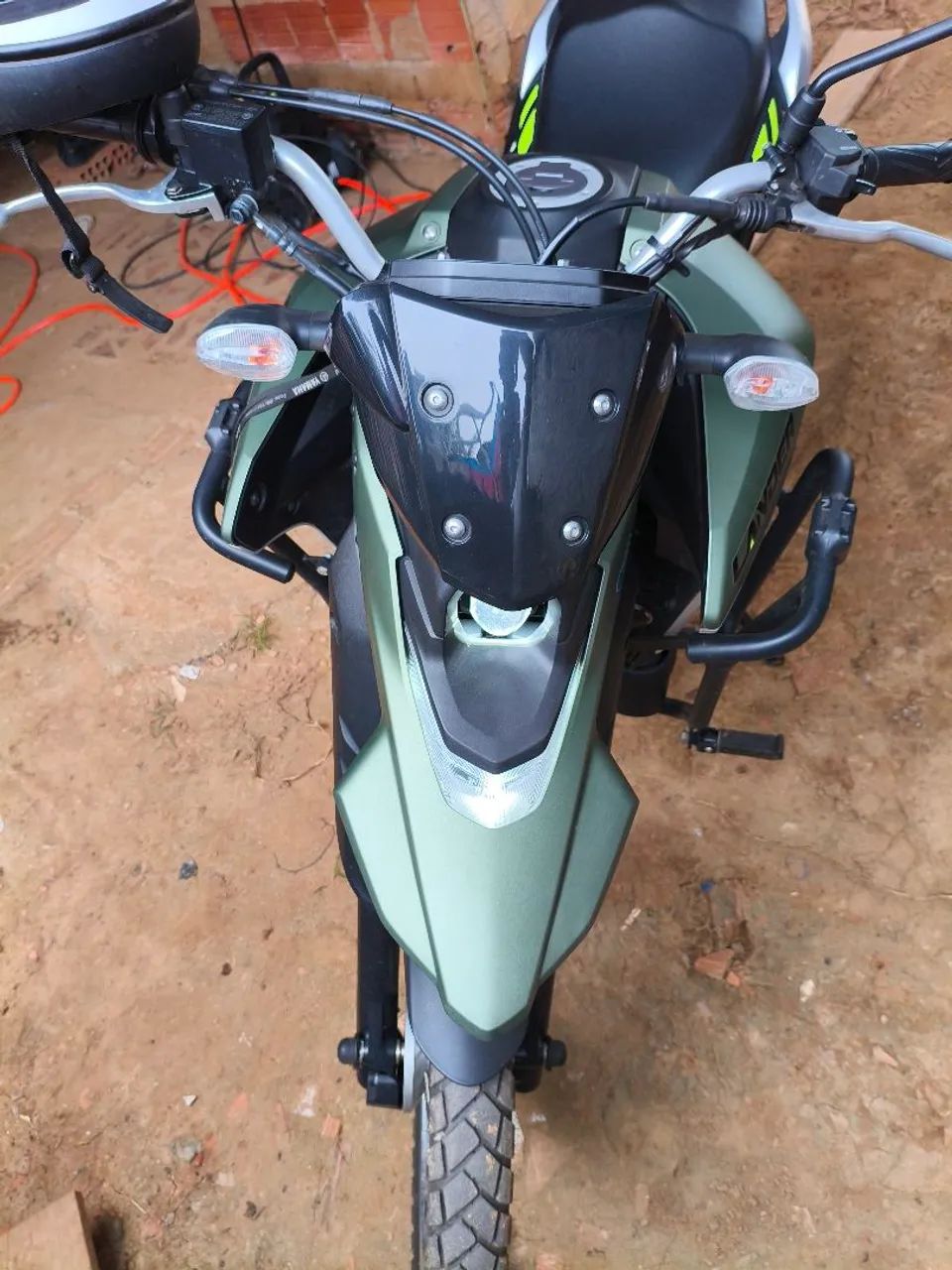 Vendo essa Lander semi-nova 6.000 km - Foto 4