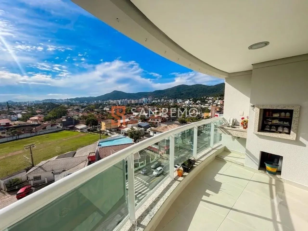 Córrego Grande | Apartamento 2 quartos, sendo 2 suites