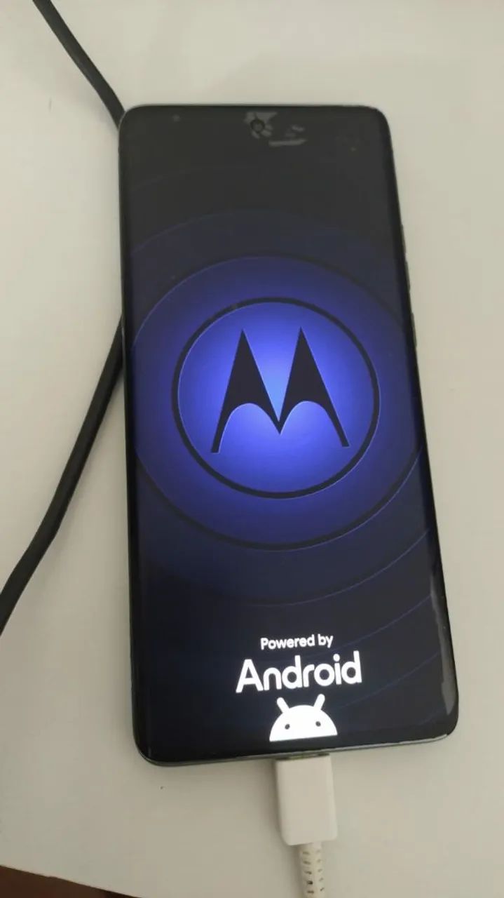 Moto Edge 40  - Foto 3