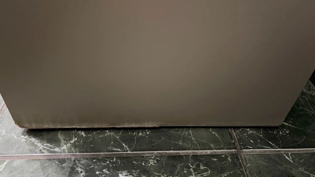 Mesa/Escrivaninha com vidro  - Foto 4