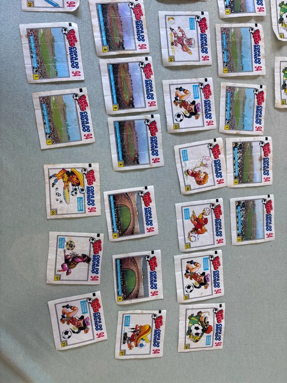 Figurinhas ping pong com 37 , copa do mundo de 94 chiclete  - Foto 3