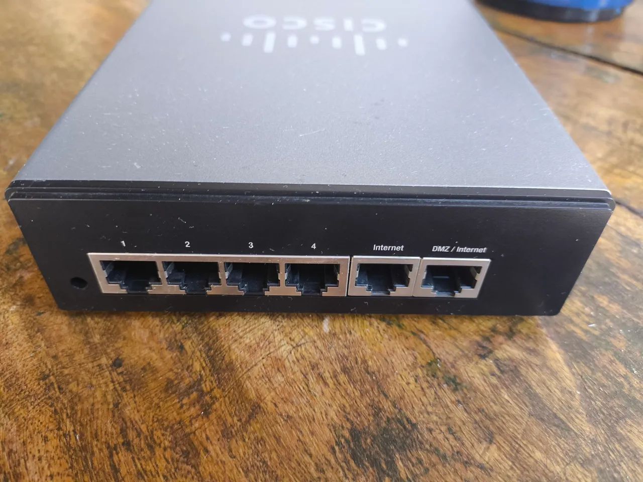 Roteador cisco small business modelo RV042 - Foto 3