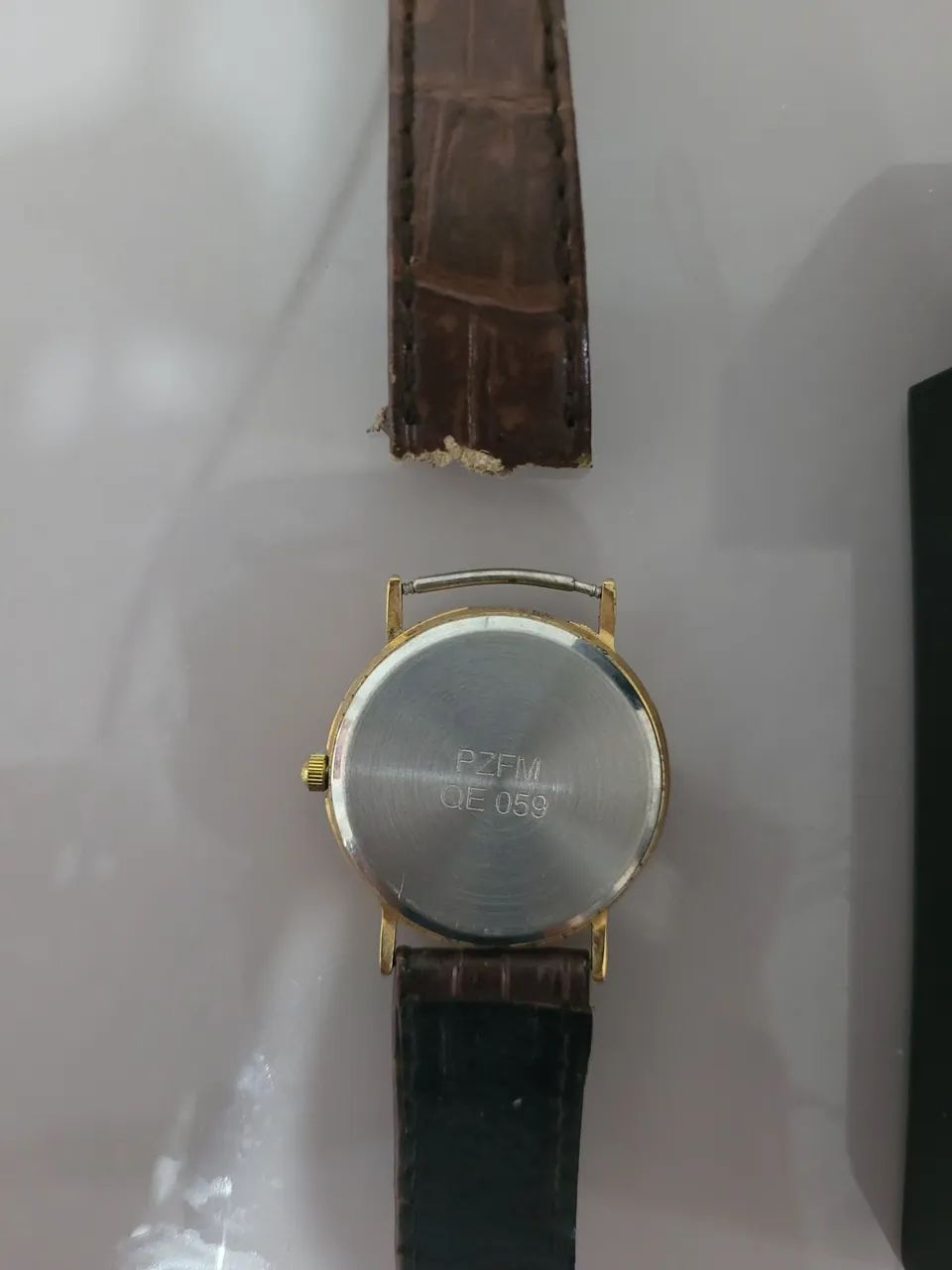 Relogio mondaine antigo sem bateria - Foto 4