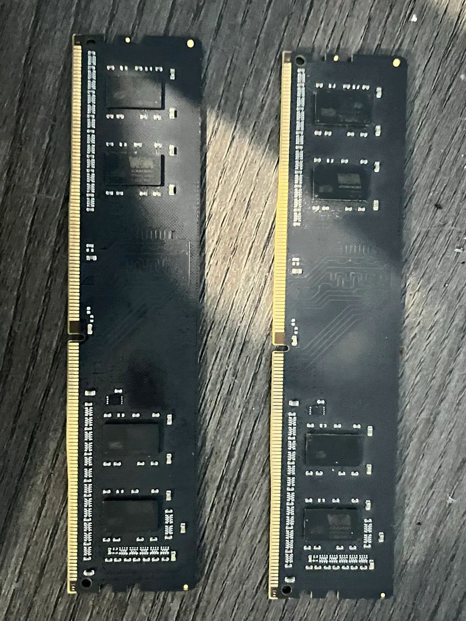 Pentes Memoria RAM (8GB, 4GB cada) - Foto 3