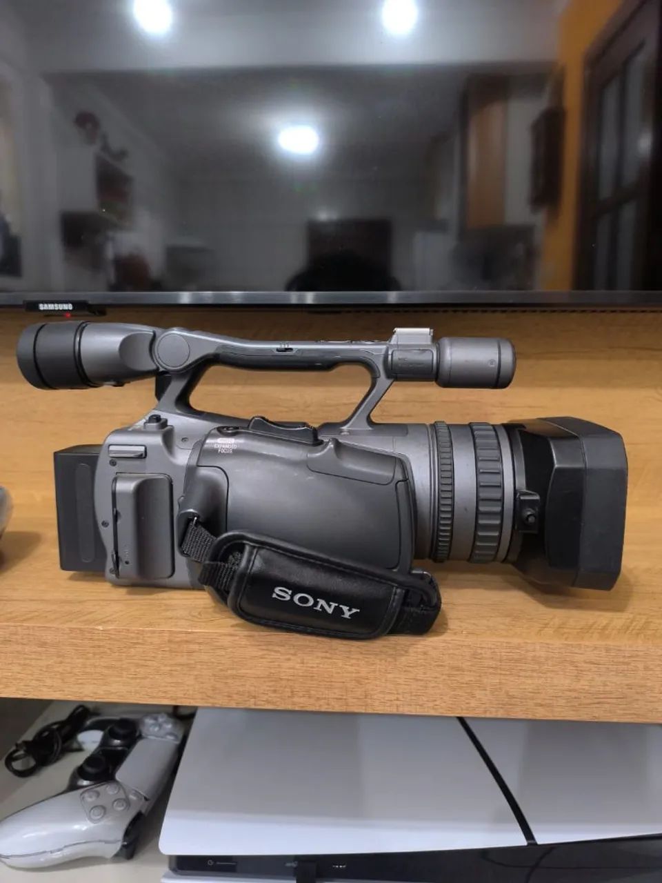 SONY HDR-FX7 R$ 2.500 - Foto 3
