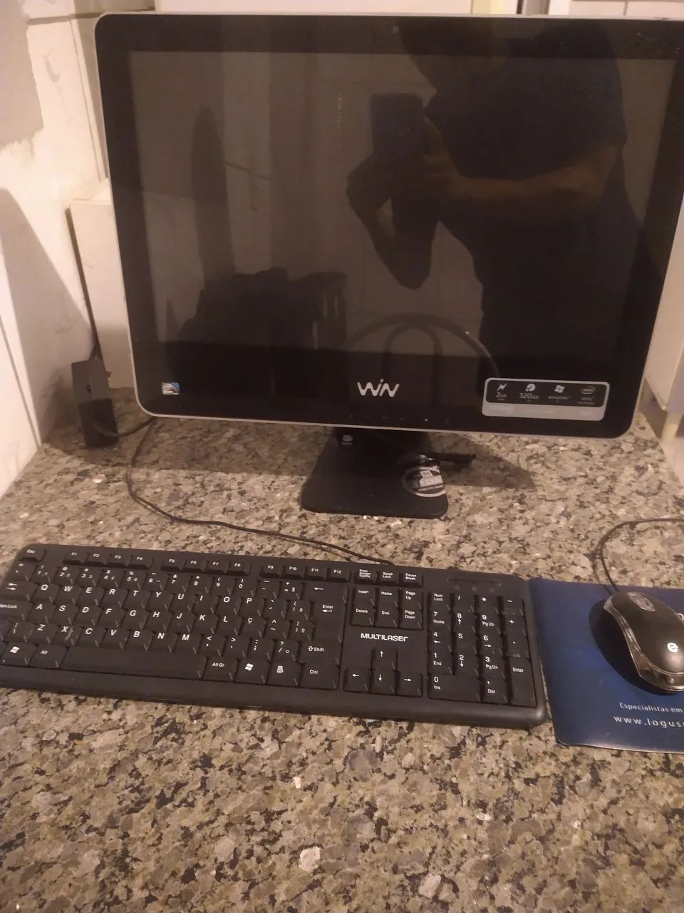 Computador  ALL in One 23"  - Foto 4