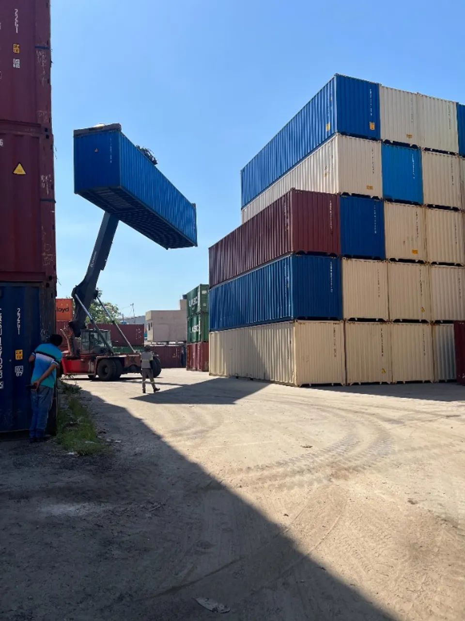 Container padronizado naval 