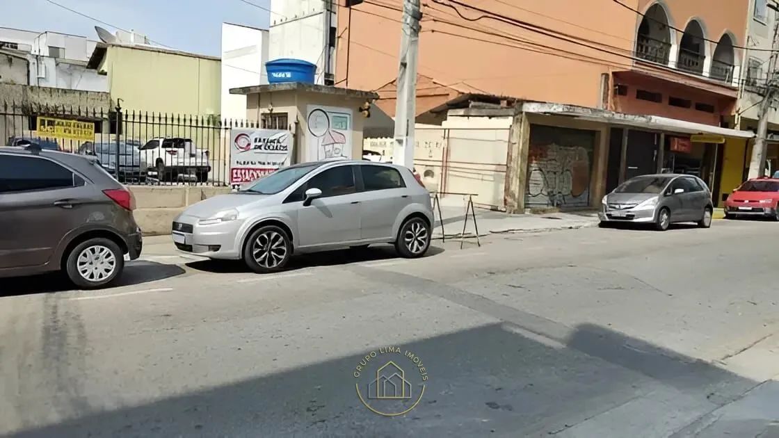 Terreno com 671m² no Centro - Foto 2