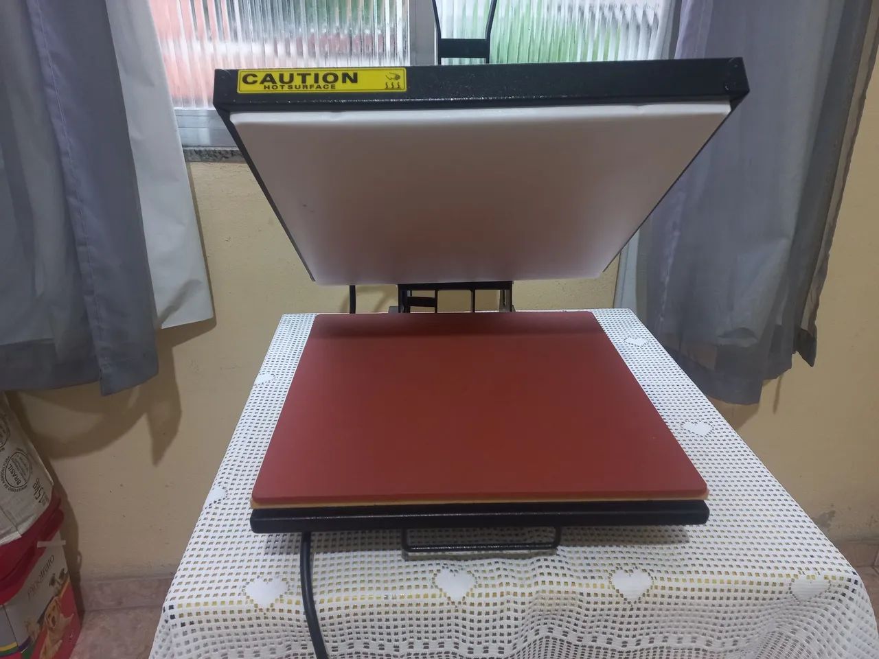 Vendo prensa térmica com base móvel e impressora Epson L1250 com tinta sublimatica.  - Foto 2