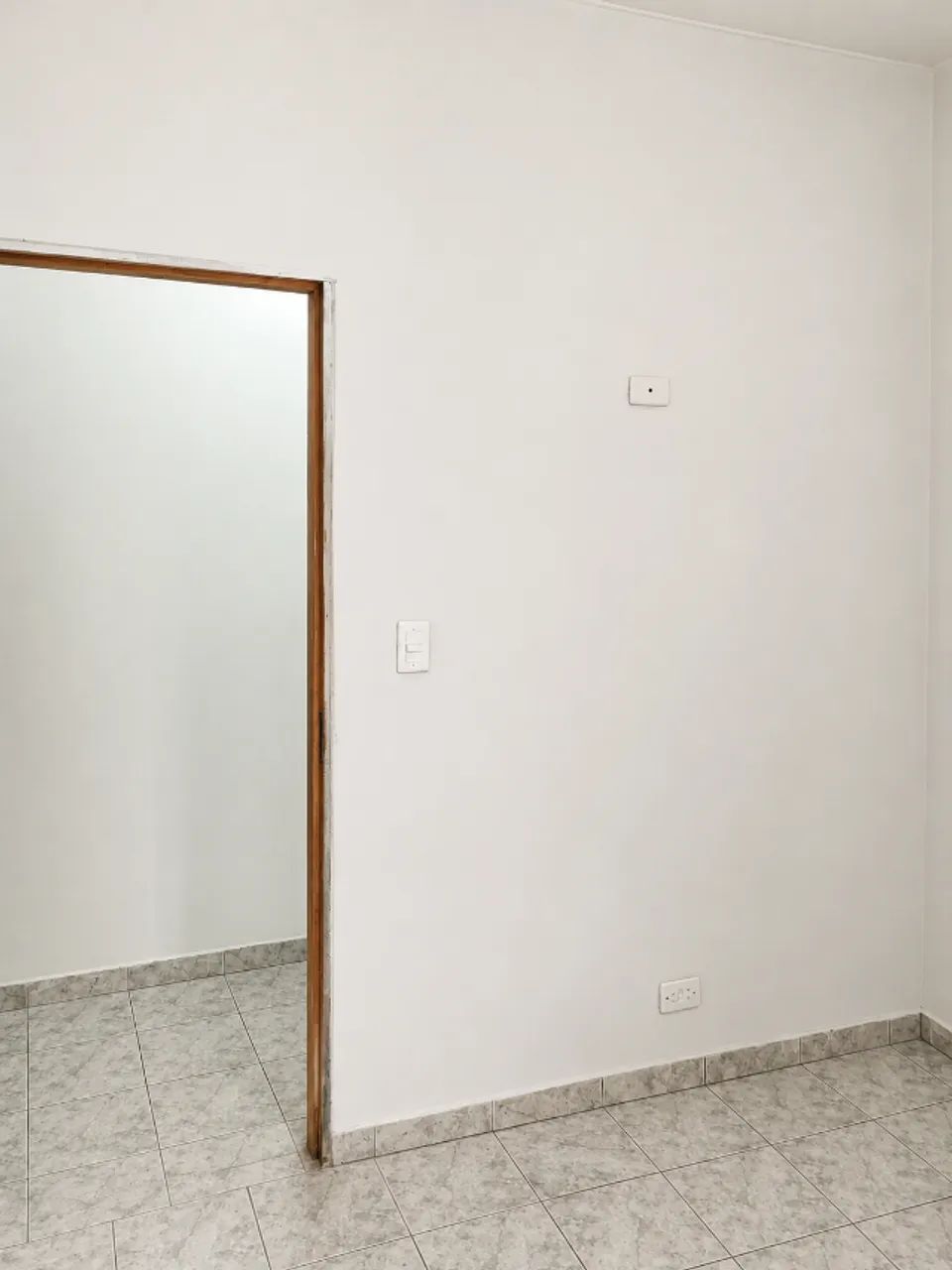 Casa 2 Dormitórios + Salão Comercial 30m² com Garagem - Foto 5