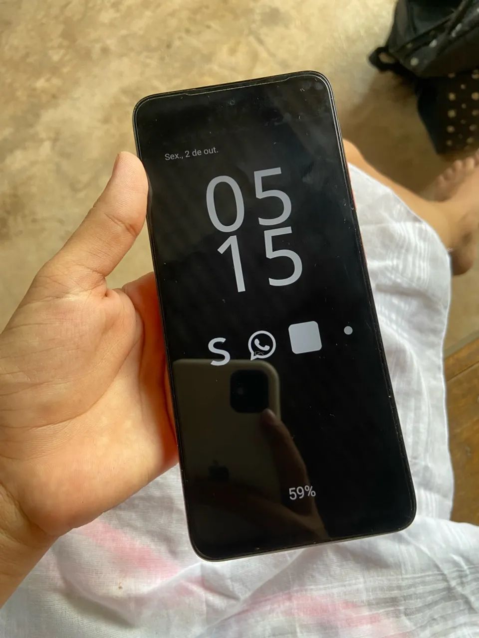 Celular moto G35 na cor coral  - Foto 5