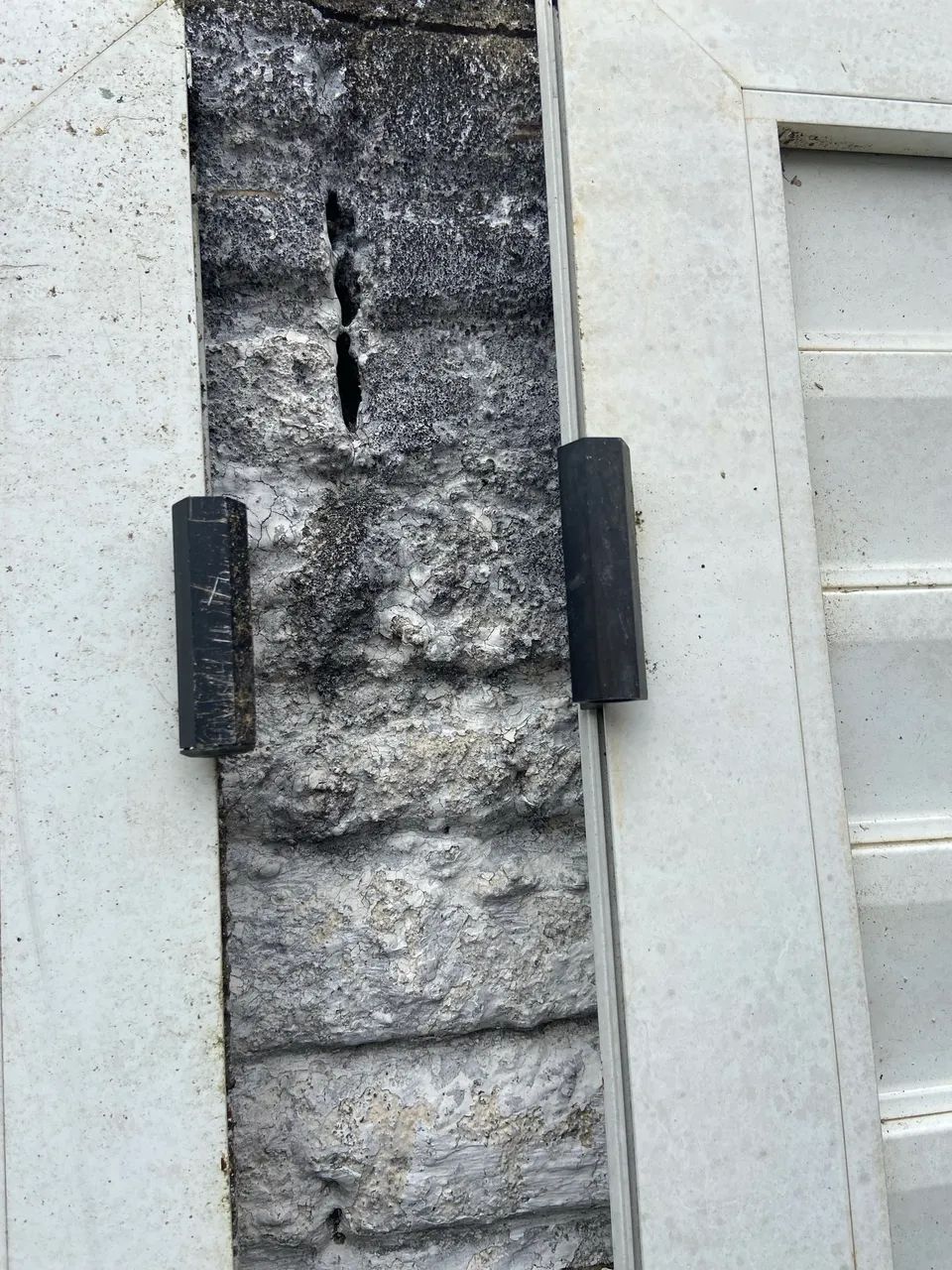 Vendo porta de alumínio camarão  - Foto 2