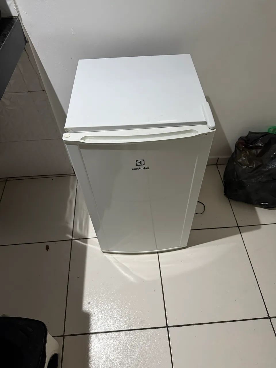 Frigobar Electrolux novo !  - Foto 3