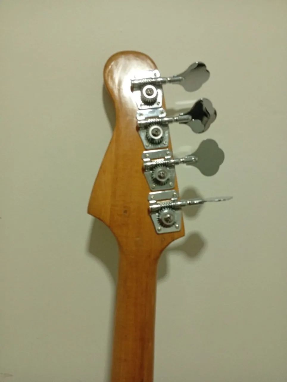 Contra baixo vendo ou troco por violão  - Foto 4