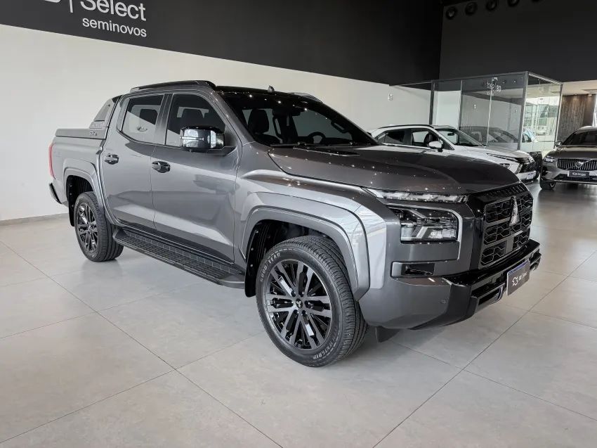 Mitsubishi Triton Triton SR80 2.4 CD 4x4 TB Aut. 2026