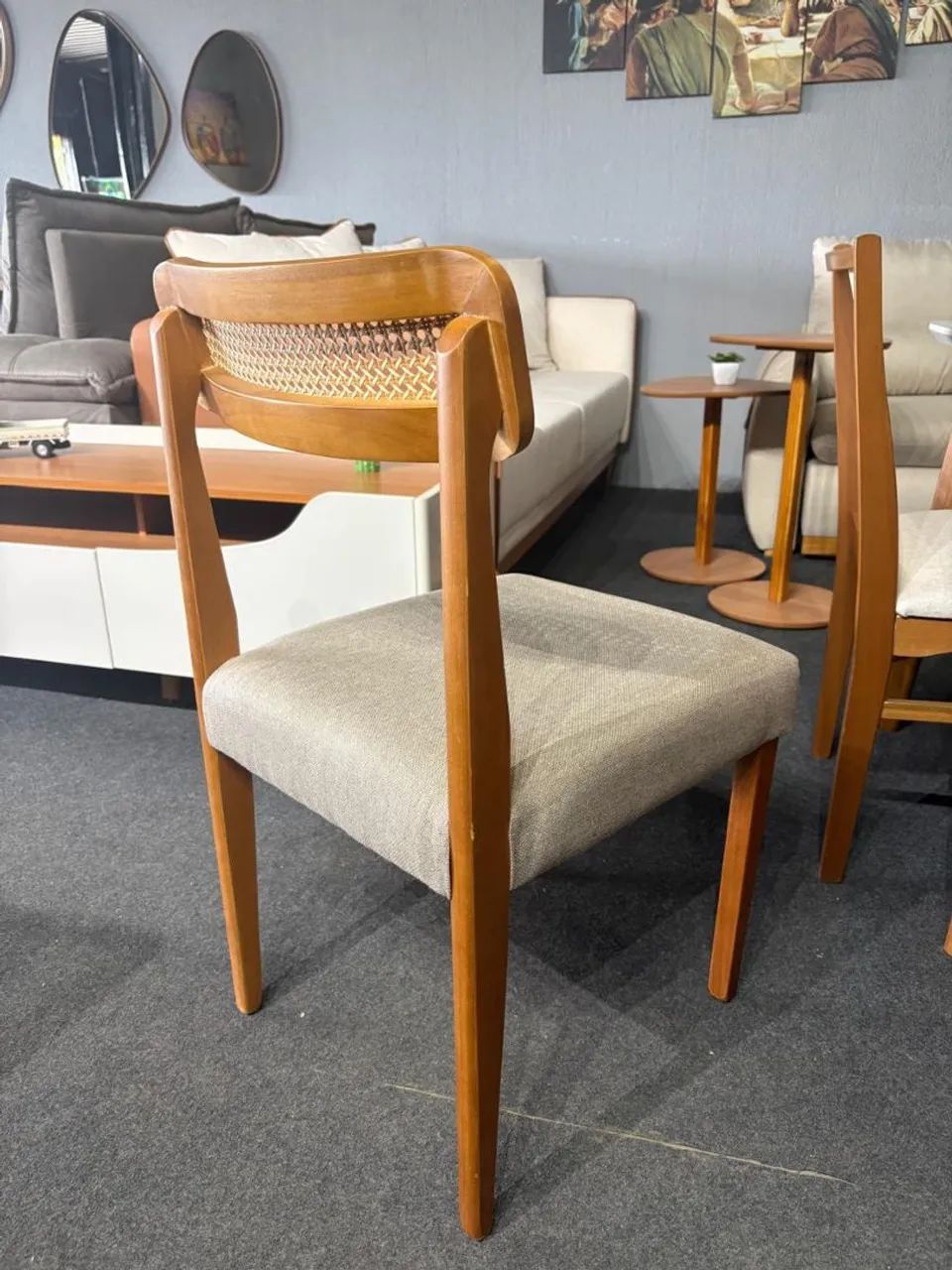 Conjunto de mesa de 8 cadeiras  - Foto 2
