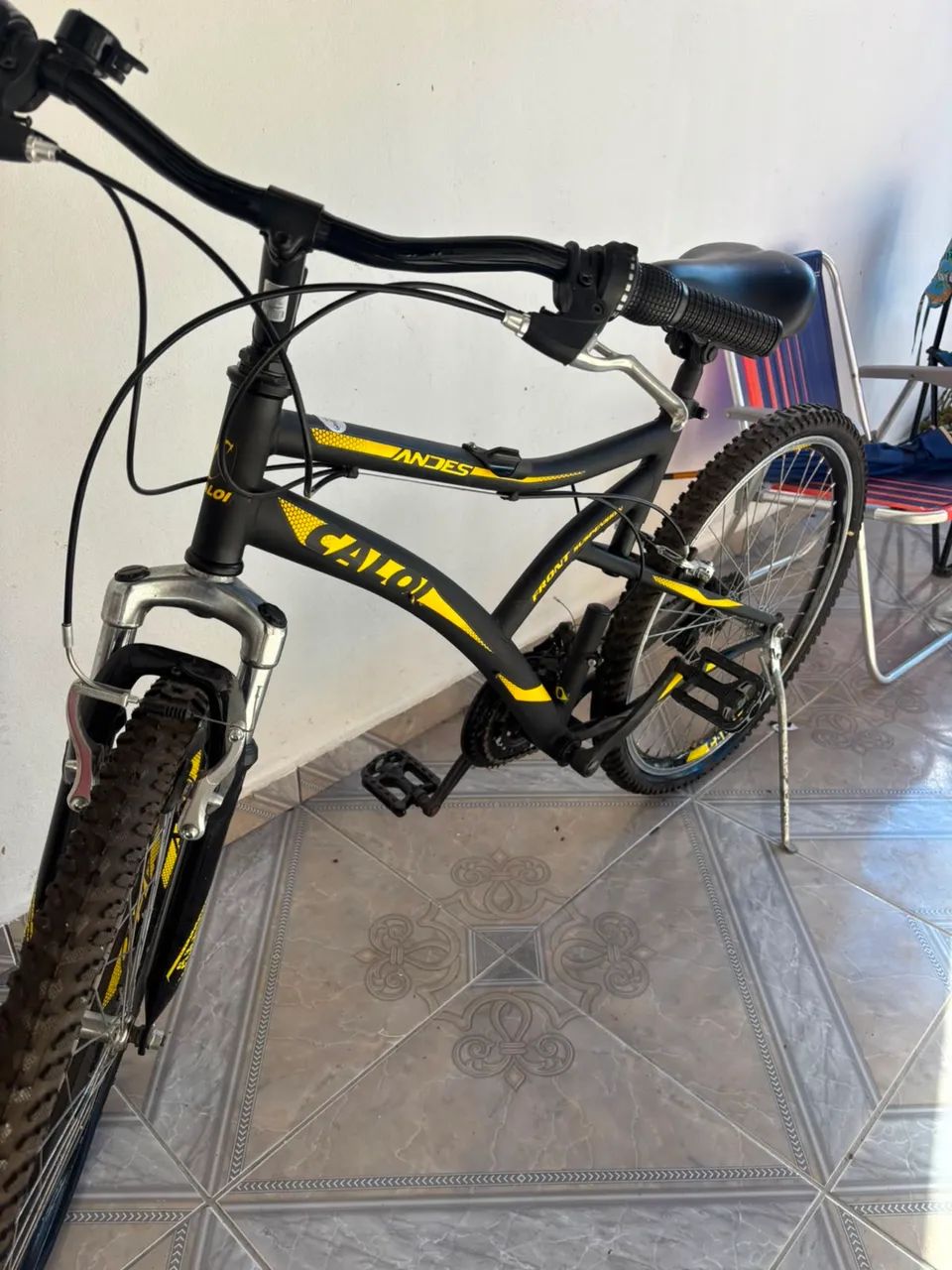 Bicicleta Caloi semi nova , aro 26 .  - Foto 2