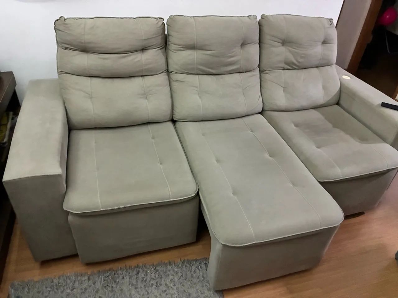 Sofá retrátil 3 lugares  - Foto 5