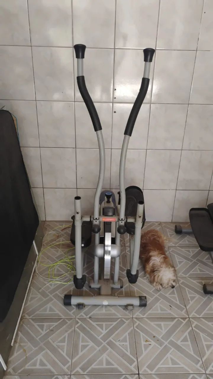 Estação de musculação e 2 Bicicletas ergométricas - Foto 5