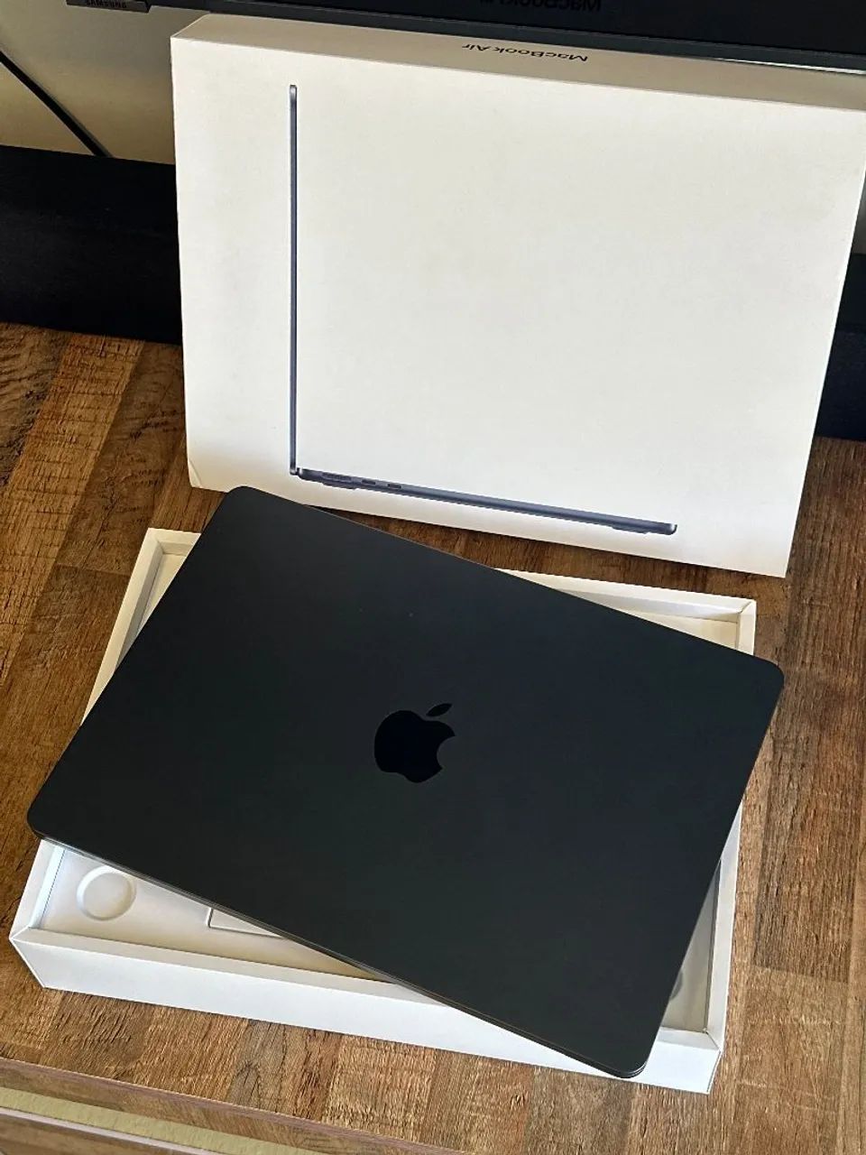MacBook Air M2 16GB 256GB - Foto 3
