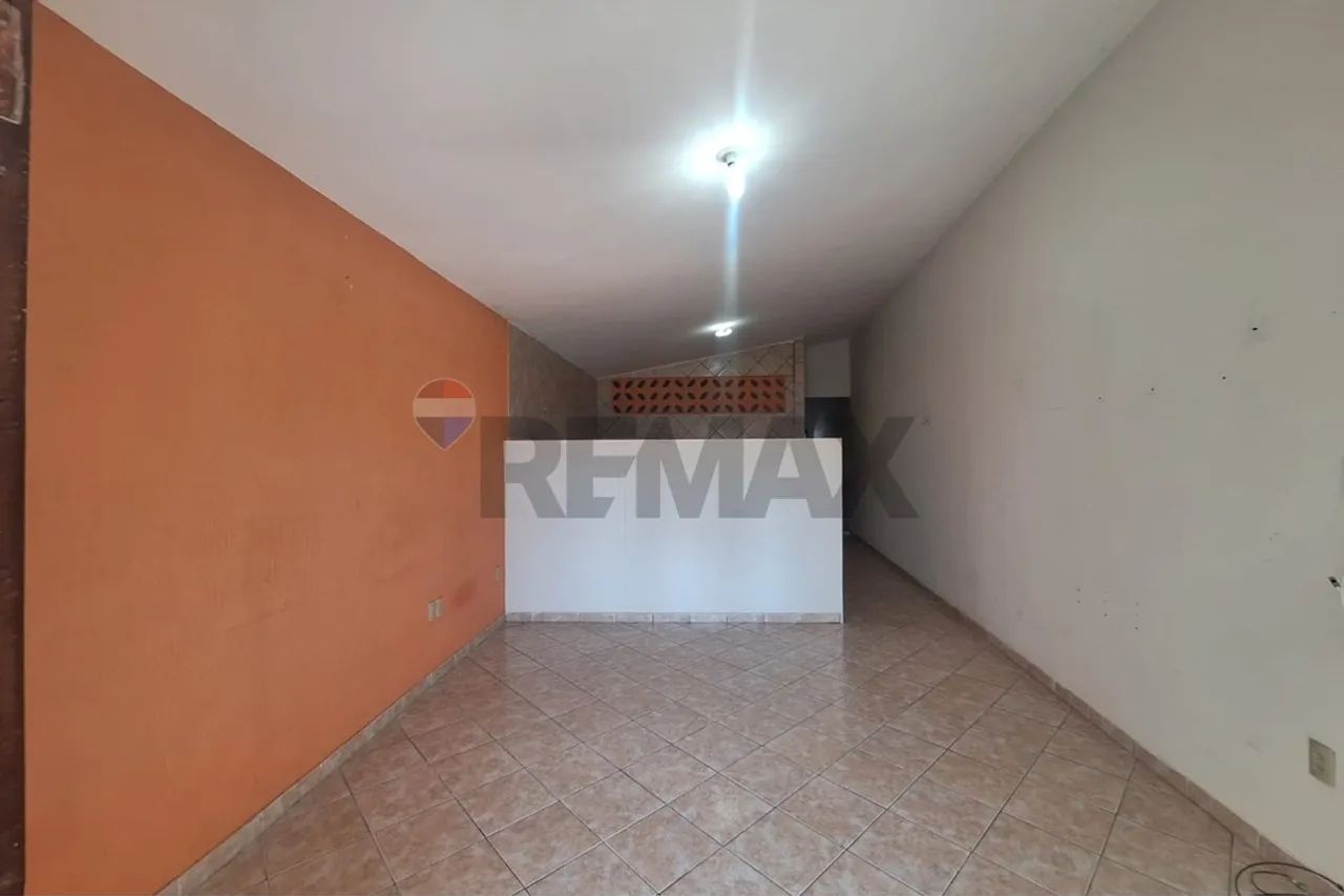 Casa com 2 quartos e cômodos amplos em Tirol