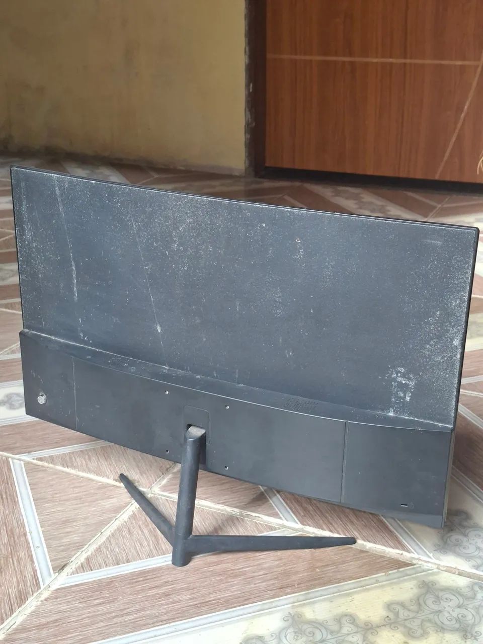 Monitor GT Gamer 144Hz IPS Com Defeito - Foto 2