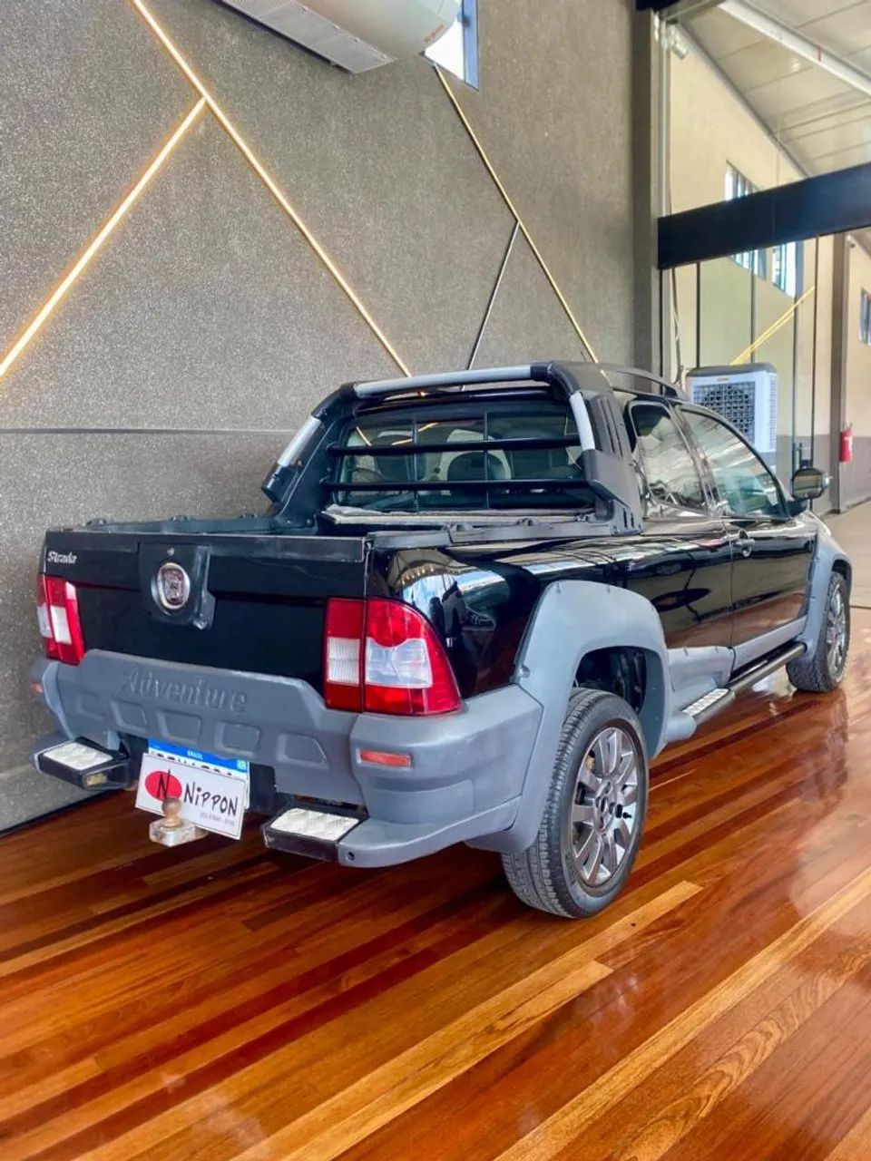 Fiat Strada Adventure1.8/ 1.8 Locker Flex CD 2013 - Foto 3