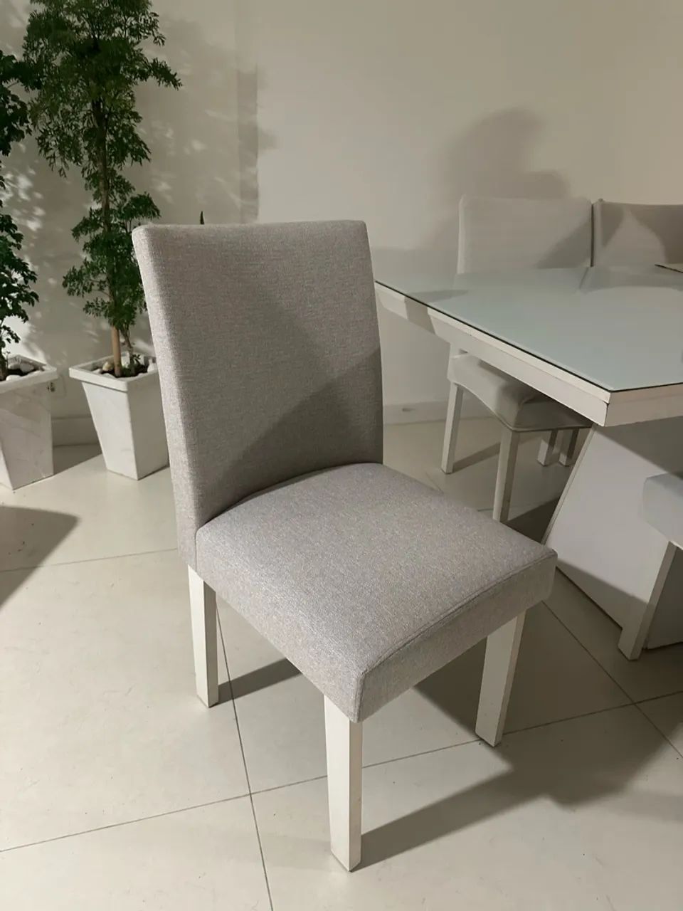 Mesa de jantar com 6 cadeiras - Foto 3