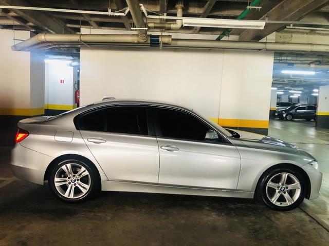 BMW 320i 2013/2014 - Foto 4