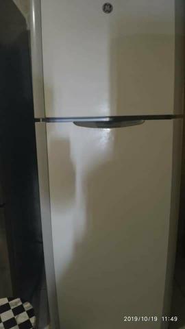 Geladeira Frost Free GE 410litros - Foto 2