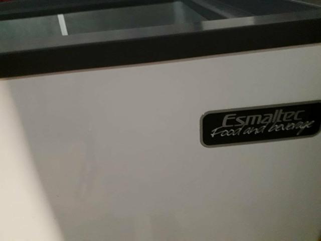 Freezer semi novo só 1.100 - Foto 4