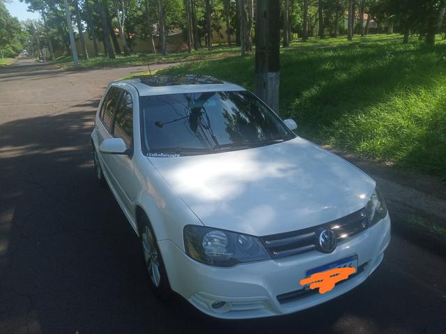 Golf Sportline 2011 branco com teto