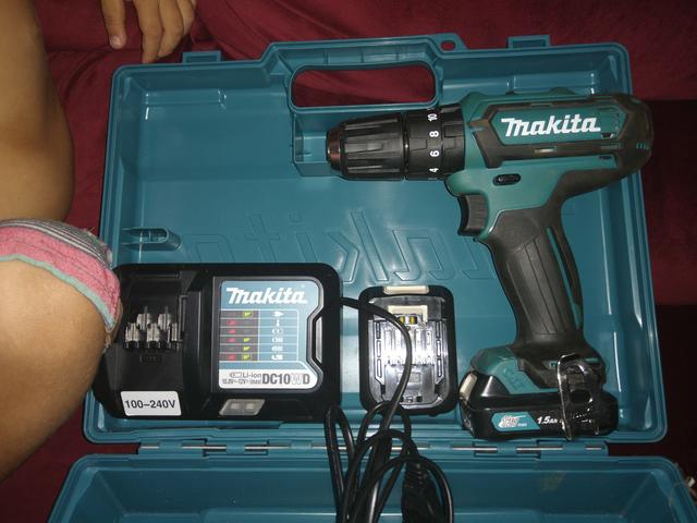 Vendo 2 makita parafusadeira /furadeira de impacto a bateria - Foto 3