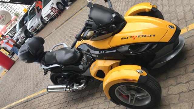 Can AM SPYDER