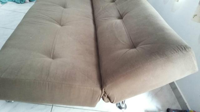 Vende -se um sofá cama retrátil - Foto 3