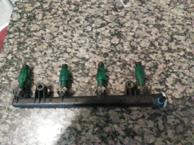 Peças de celta:difusores,cabeçote,tampa de mala,maquina dos vidros,portas,ETC - Foto 2