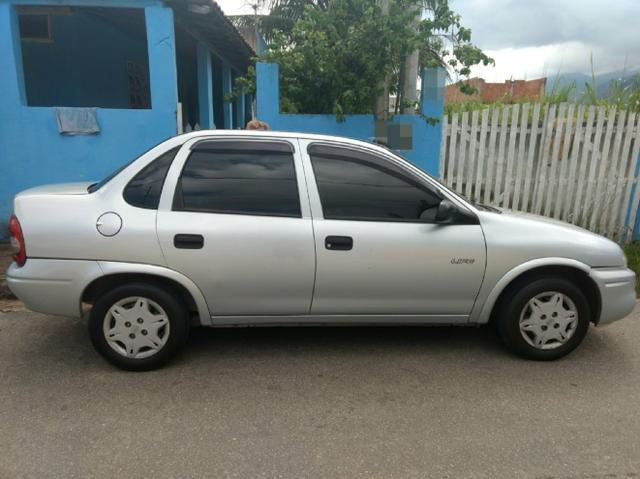 Chevrolet Classic Life VHC 1.0 flex 4P - 2006 - Foto 2