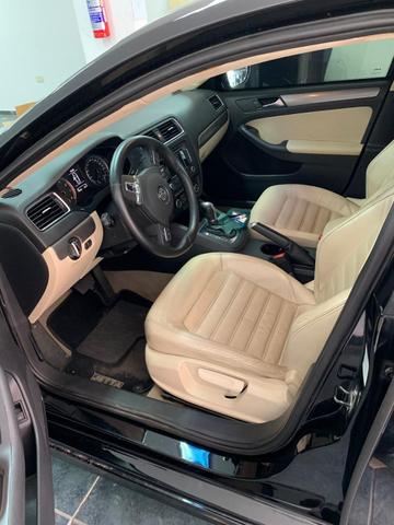 Volkswagen Jetta - Foto 6
