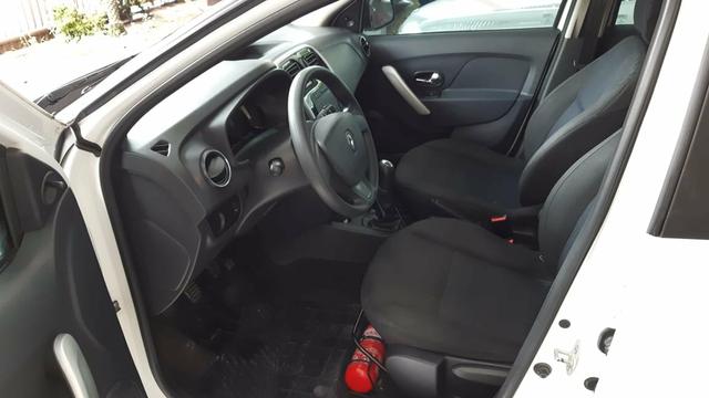 Sandero 2015 expression 1.0 top De linha - Foto 9