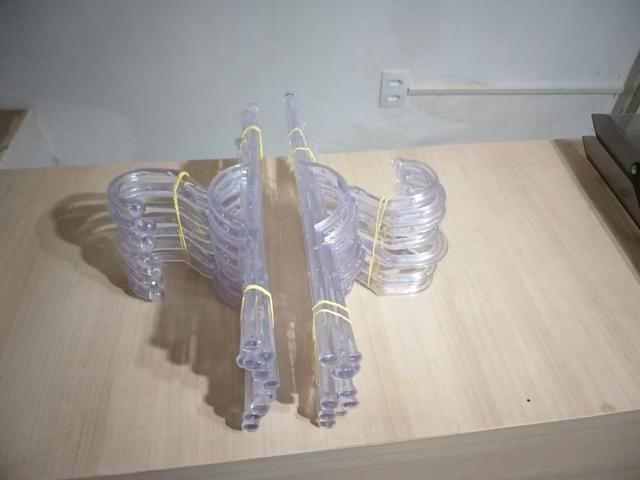 Vendo Cruzetas acrílico - Foto 2