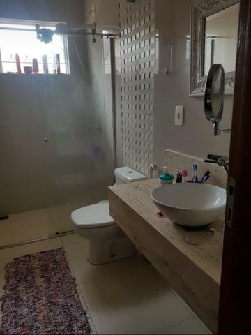 Linda Casa com Piscina Vila Palmira Próximo Colégio Militar - Foto 3