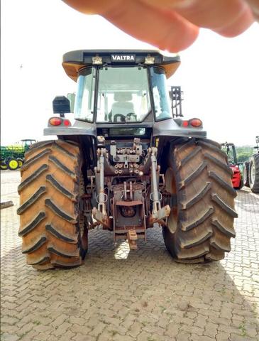 Trator valtra bt 210 4x4 - Foto 3