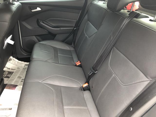 Amarok 2011 e Focus 2016 - Foto 11